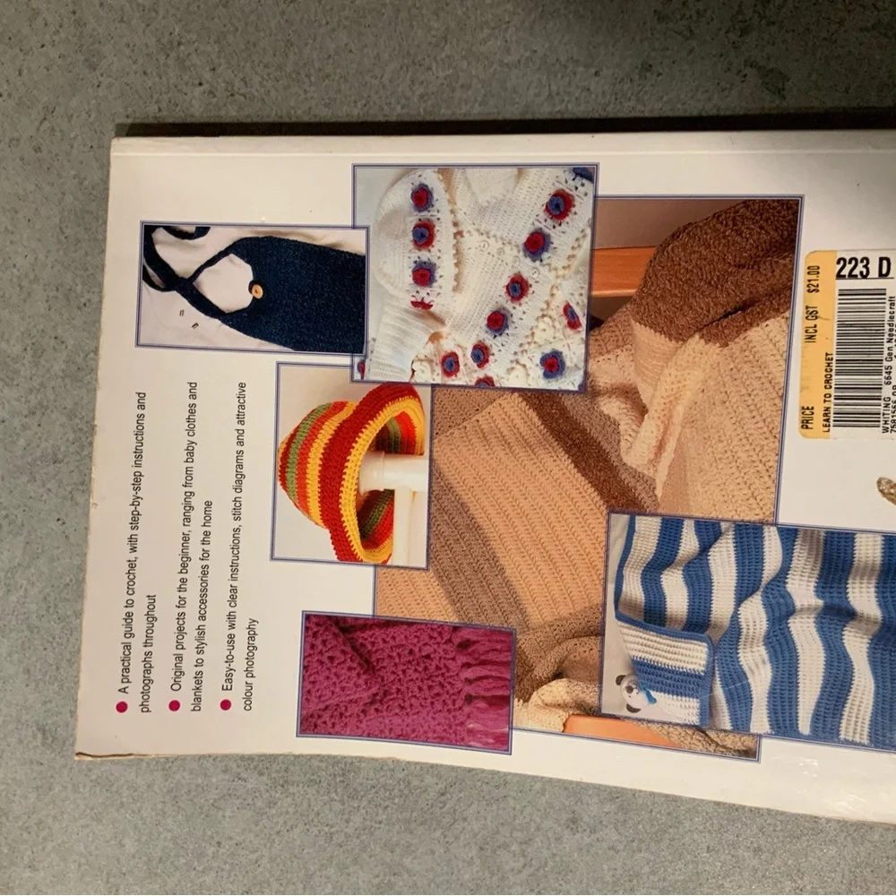 Learn to Crochet by Sue Whiting